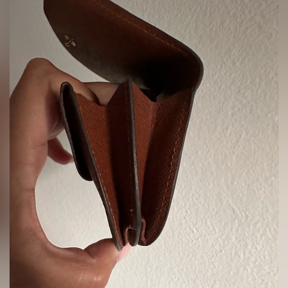 Louis Vuitton Monogram Porte Monnaie Gousset Coin Purse with Small LV Box - Picture 11 of 16